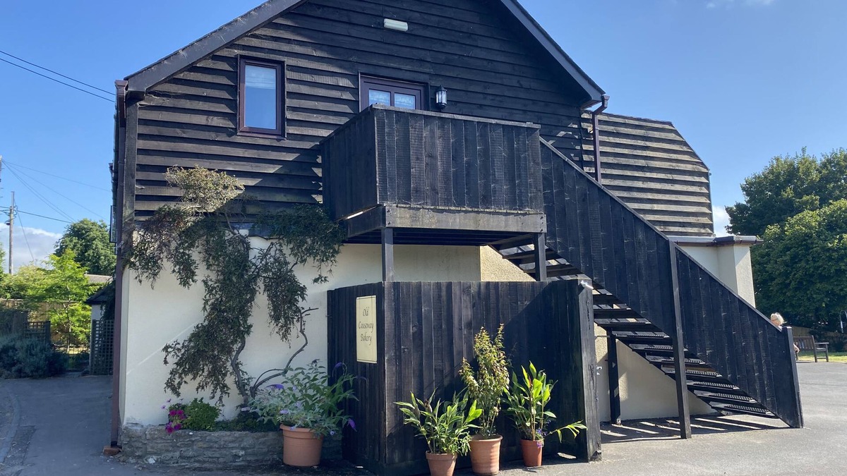 Pulham Cabin | Forget-me-not a perfect base for two for exploring the countryside