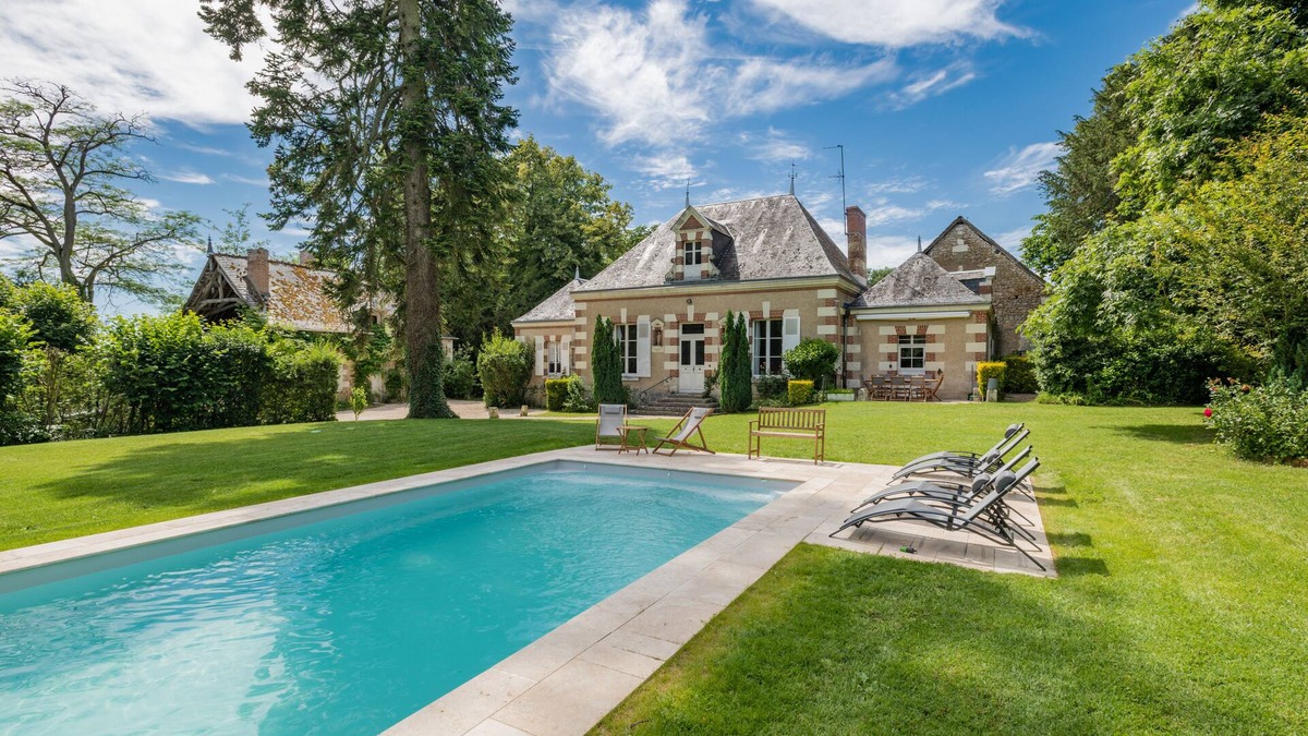 Chaumont-sur-Loire Cottage | Former hunting lodge of the castle of CHAUMONT SUR LOIRE.