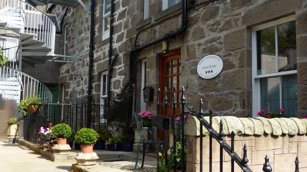 Lerwick Hotel | Fort Charlotte Guesthouse