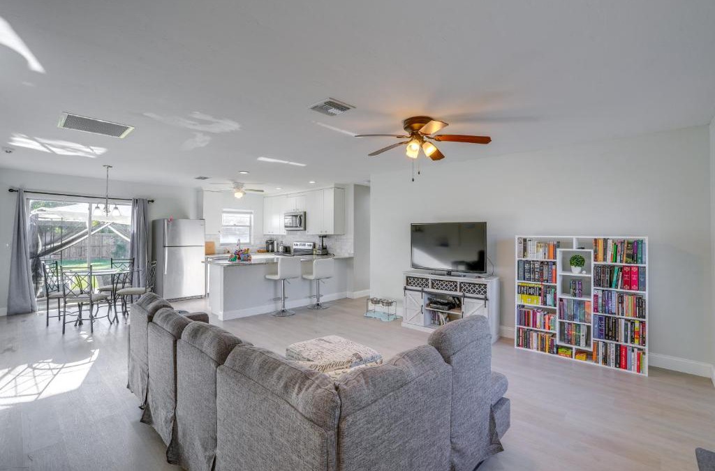 San Carlos Park House | Fort Myers Vacation Home with Patio about 14 Mi to Beach