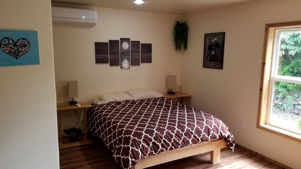 Wrangell Bed & Breakfast | Fort Wrangell, Eagle Room