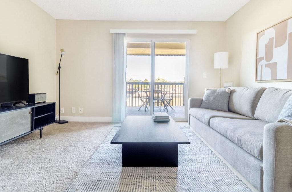 Foster City Apartment | Foster City 2BR w Gym Pool WD nr highways SFO-566