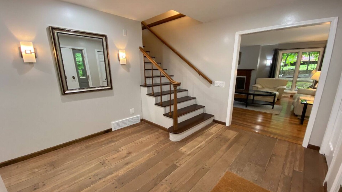 Birchwood Farms House | Four-bedroom Home in Birchwood Farms Golf & Country Club community – Near Ski Resorts