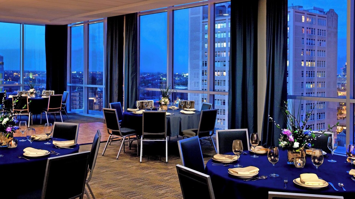 Chinatown Hotel | Four Points by Sheraton Philadelphia City Center