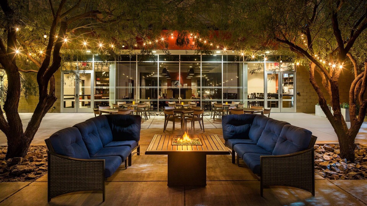 Mesa Hotel | Four Points By Sheraton At Phoenix Mesa Gateway Airport