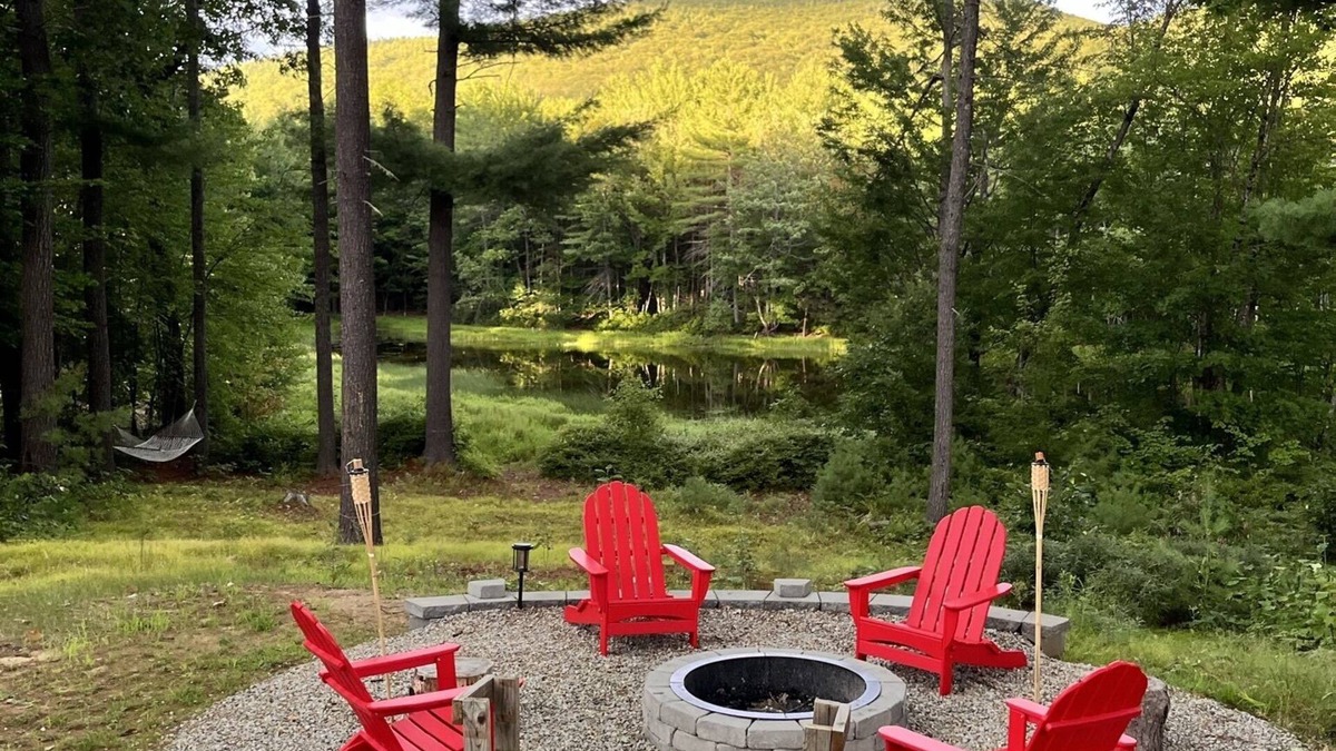 Denmark House | Four season escape w/woodstove, firepit & mountain views