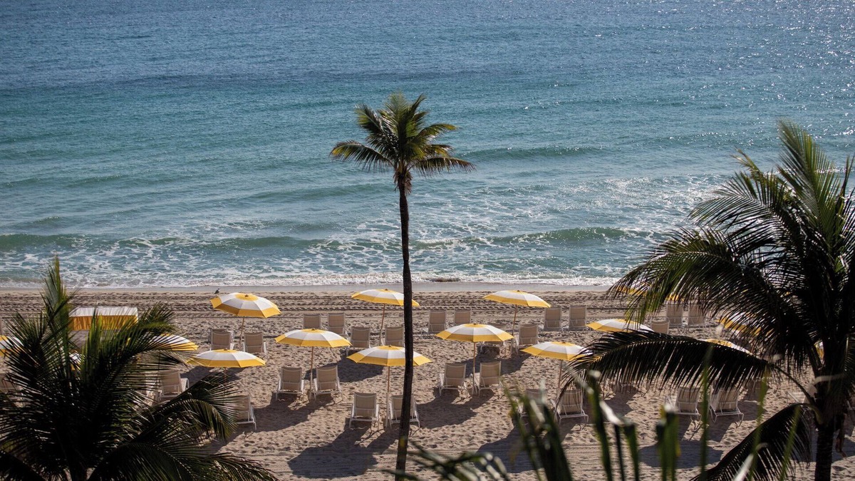 Central Beach Hotel | Four Seasons Hotel and Residences Fort Lauderdale