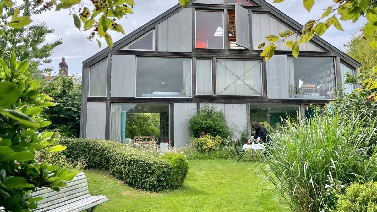 Doudeville House | FOUR SEASONS HOUSE