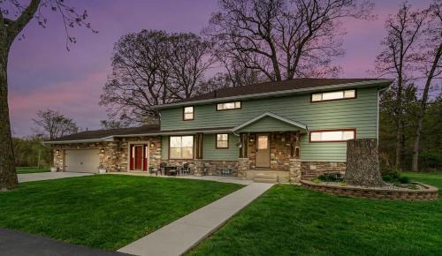 Michigan City House | Fowl Play Hideaway