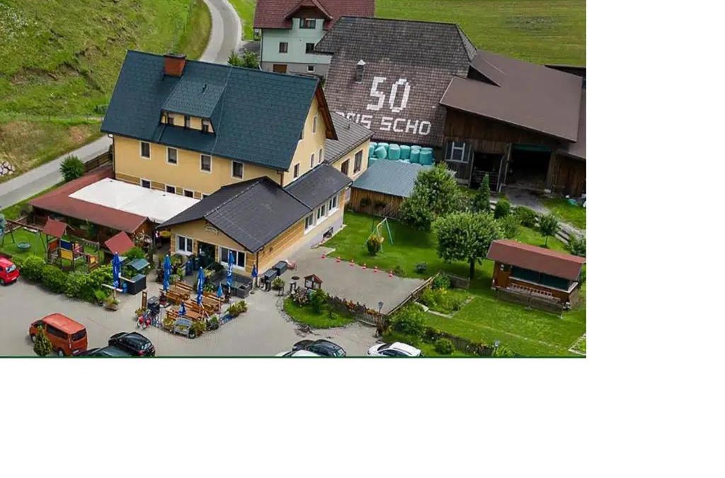 Bruck an der Mur House | Frühstücks Pension Ebner-Hollerer