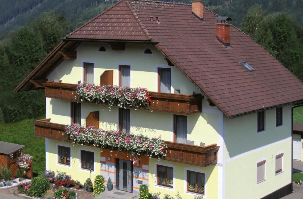 Wartberg im Muerztal Bed & Breakfast | Frühstückspension Kuzmic