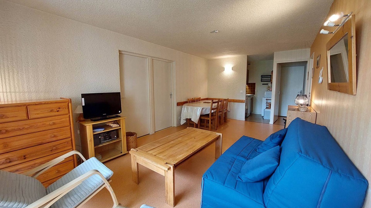 Autrans-Meaudre-en-Vercors Apartment | Cozy Apartment in Autrans, 6 Pers, Balcony, Near Ski & Village