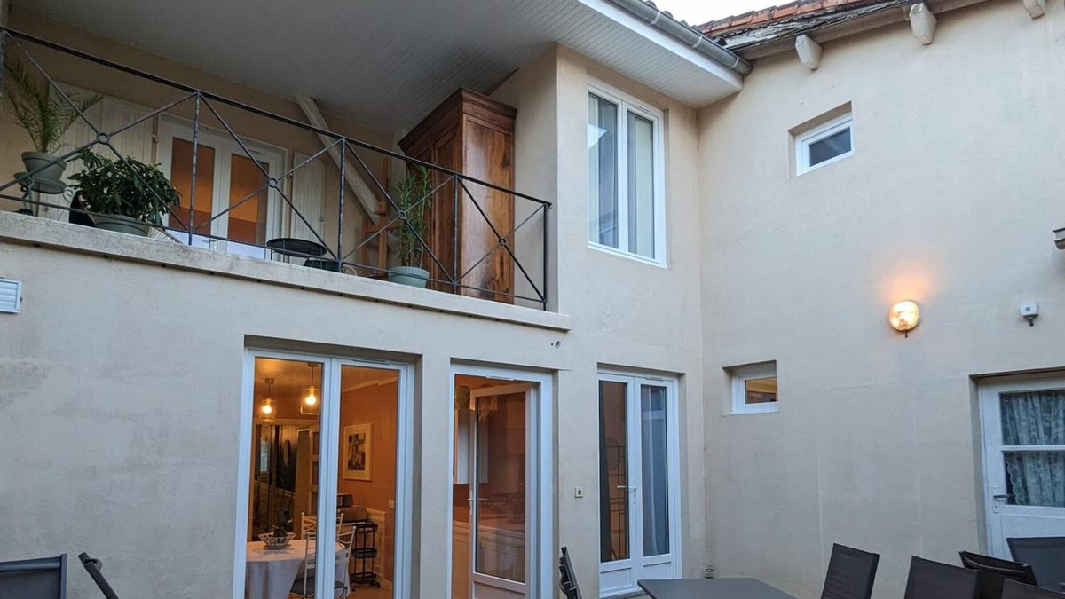 La Rochefoucauld Cottage | Gite La Rochefoucauld-en-Angoumois, 5 bedrooms, 10 persons