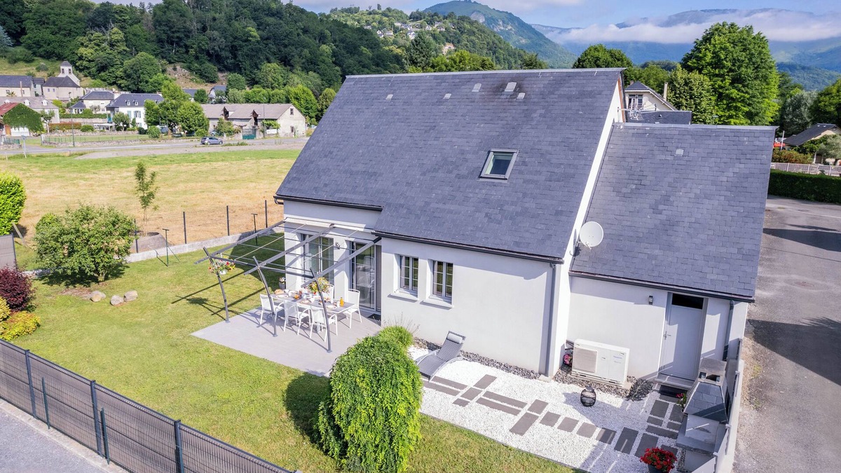 Lau-Balagnas House | Maison de 3 Chambres Pour 6 à 8 Personnes Avec Garage Fermé. Animaux Acceptés