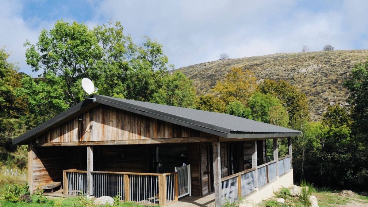 Pont-de-Montvert-Sud-Mont-Lozere House | Gîte located Parc Naturel Cévennes SOURCE The site can accommodate up to 36 people