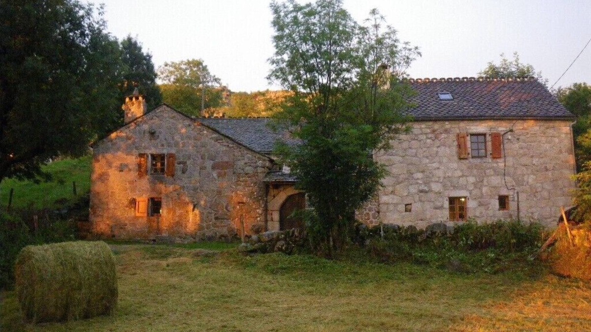 Pont-de-Montvert-Sud-Mont-Lozere Other | Restored 18th century farm in the heart of the Cevennes National Park