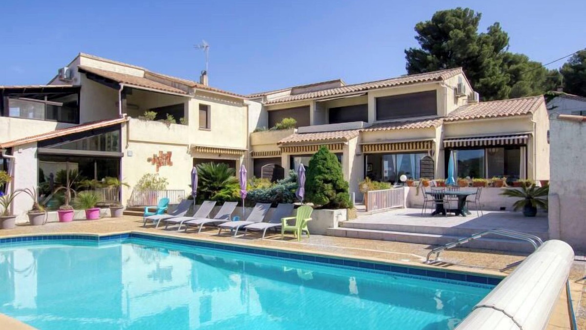 La Madrague Apartment | La Madrague d'Azur by Interhome