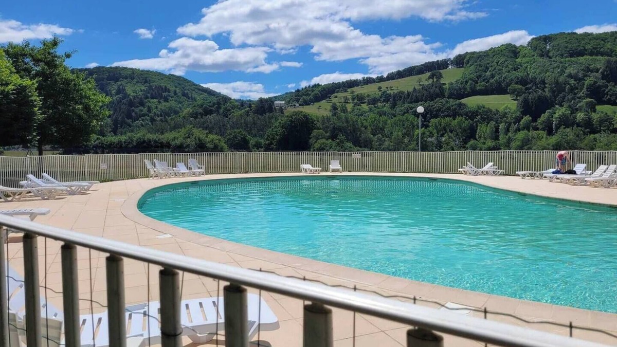Saint-Geniez-d'Olt House | Relaxation at the foot of Aubrac