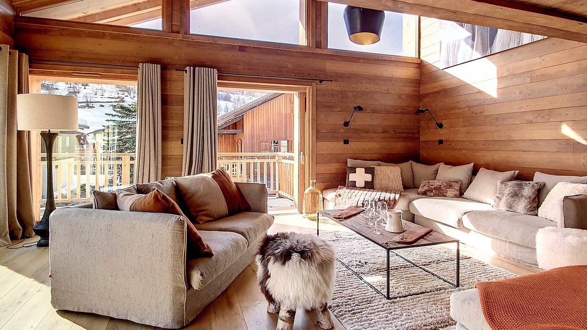 Le Bettaix Ski Chalet | Luxury chalet with sauna and jacuzzi, 200m from the slopes