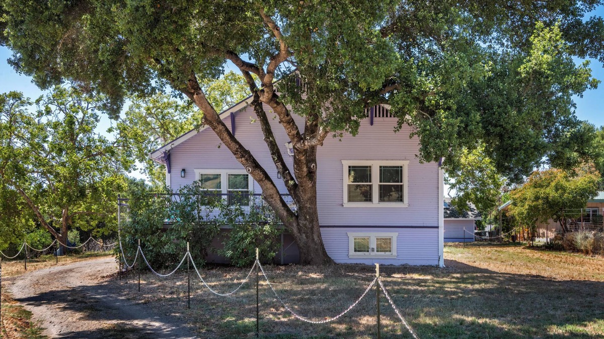 Santa Rosa Other | Fragrance free, 1930 2-bdrm Craftsman farmhouse on 3 acres at the edge of town