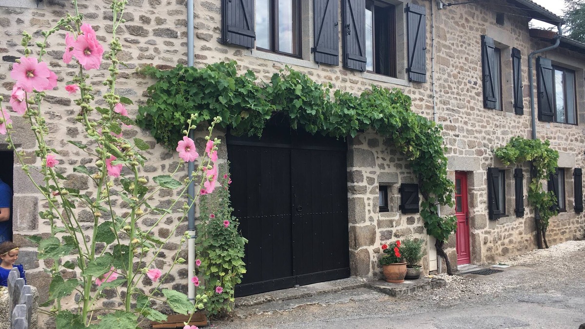 Compreignac House | FRANCE-SUD-OUEST, country house and swimming-pool for rent