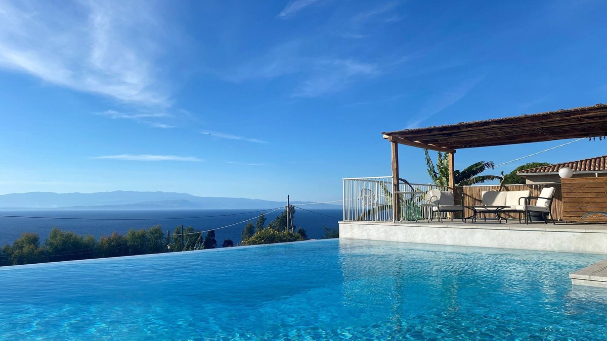 Ricadi House | Francesco and Michaela Villas