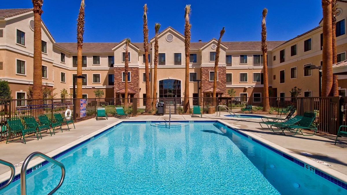 Palmdale Apartment | Free Breakfast. Outdoor Pool & Hot Tub. Relaxing Retreat!