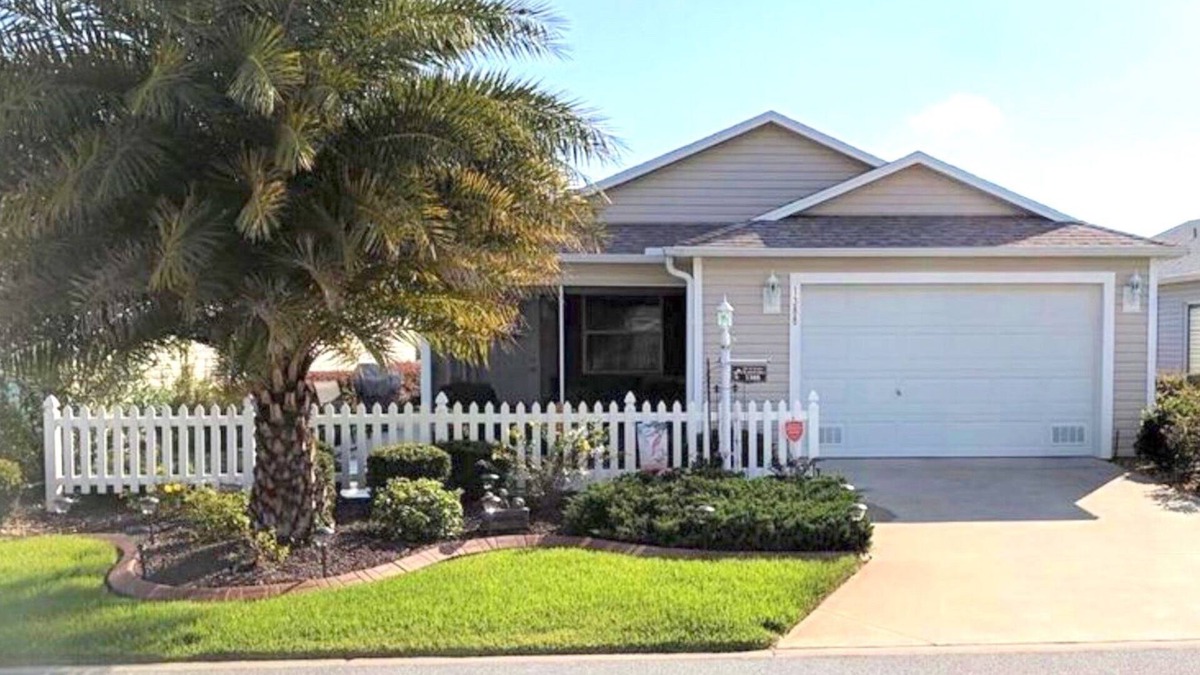 Fernandina House | Free golf cart. Great reviews. Low cleaning fee! Perfect location!
