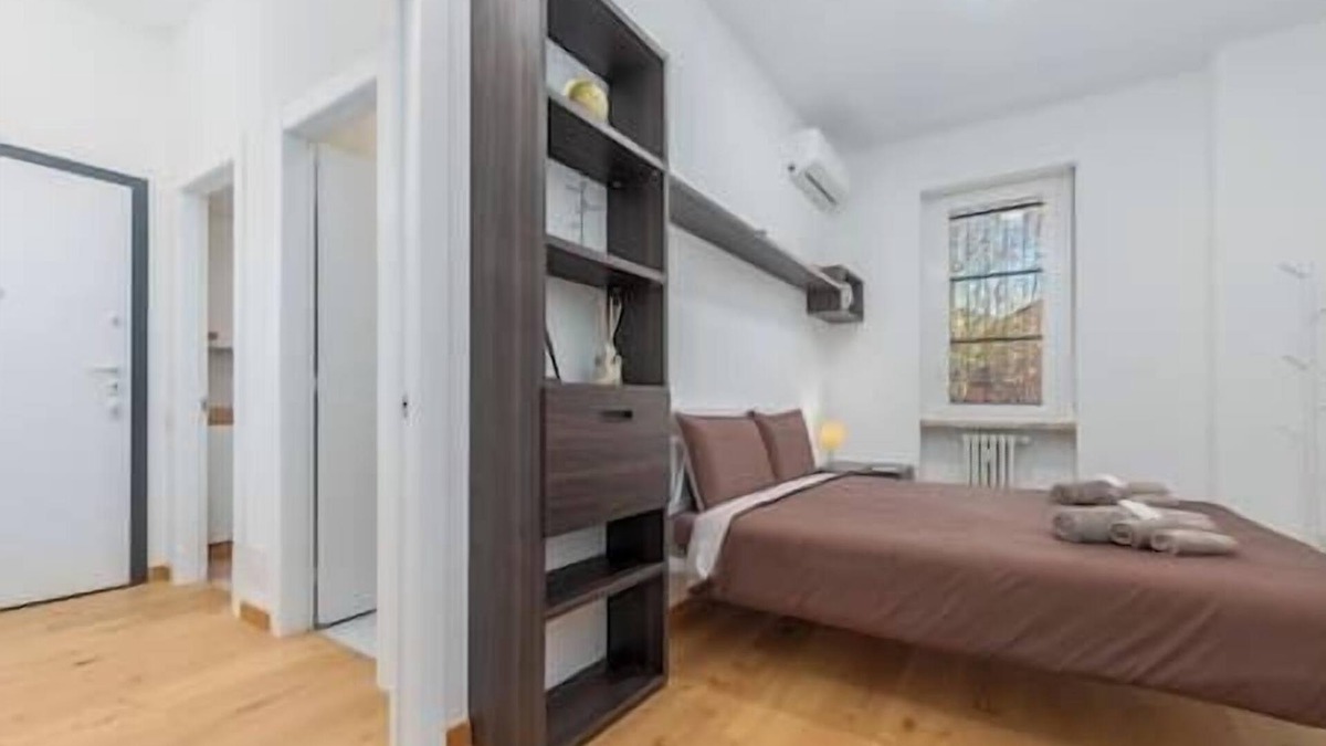 Maggiolina Apartment | Free Parking | 5 Min to Metro | Security Guard