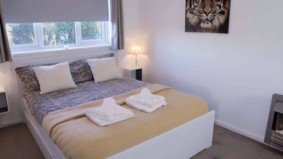 Newmarket Apartment | FREE parking, Central Location,1 Bedroom Apartment near Tattersalls
