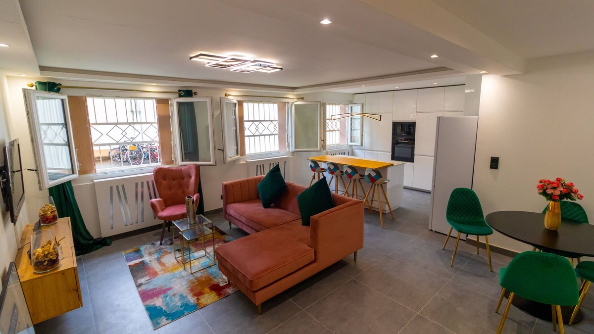 Ferrandiere - Maisons Neuves Apartment | *Free parking* Chic and elegant in VILLEURBANNE *All-inclusive*