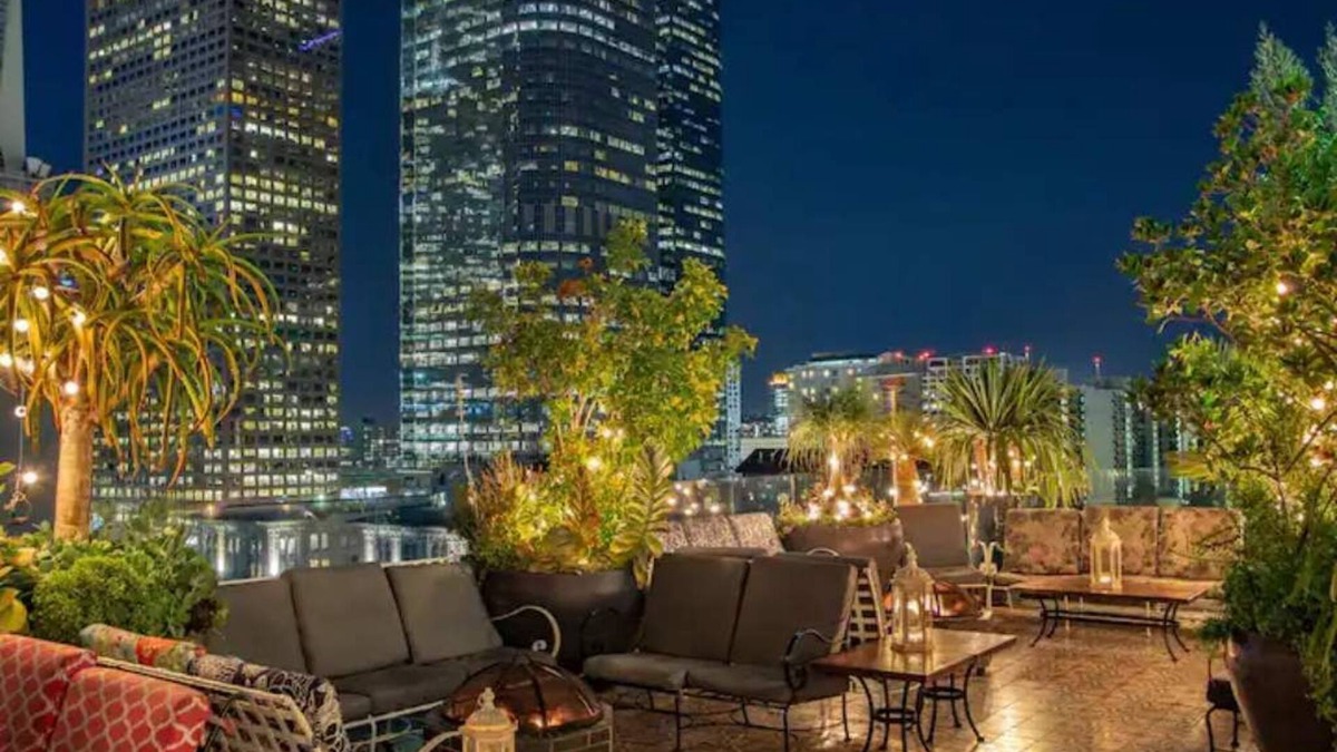 Bunker Hill Apartment | Free Parking + Unique Movie Loft + Pool + Views