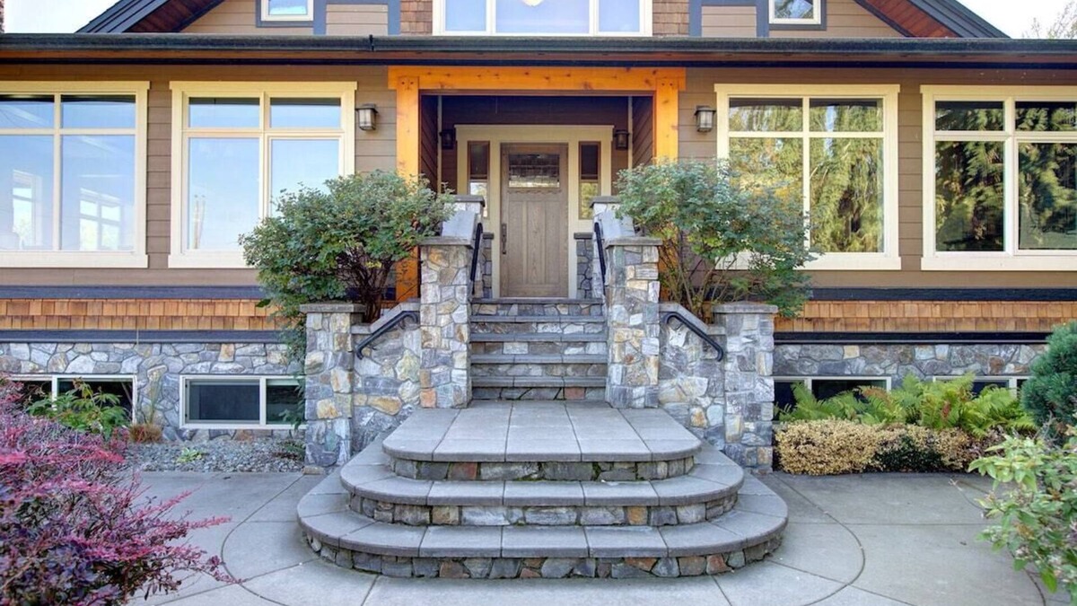 Armstrong House | Fresh Valley Farms Guesthouse