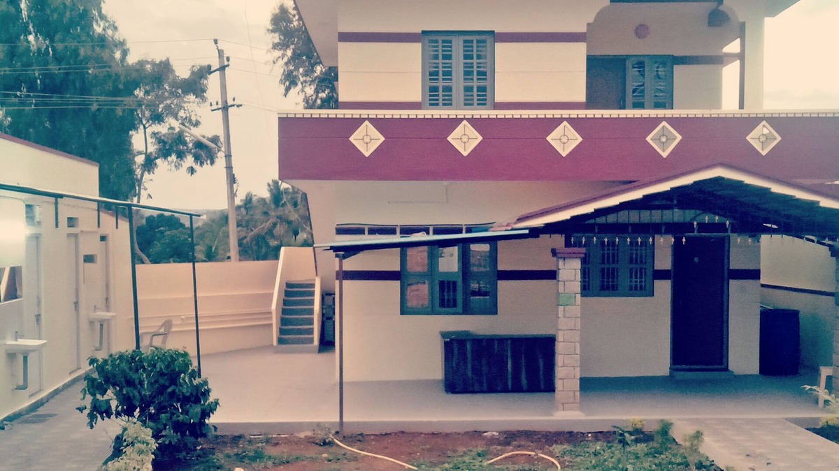 Huliyarahalli House | Freshen Up And Stay At Namma Chikmagaluru
