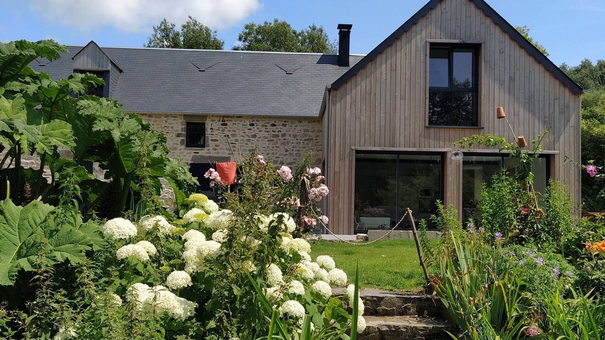 Les Moitiers-d'Allonne Cottage | Friendly cottage 4 km from the sea Ideal Family/Friends