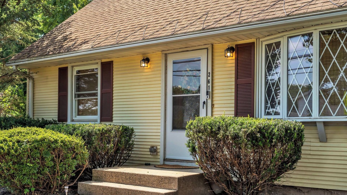 Bristol House | Friends & Family Retreat in Charming 4-bedroom House