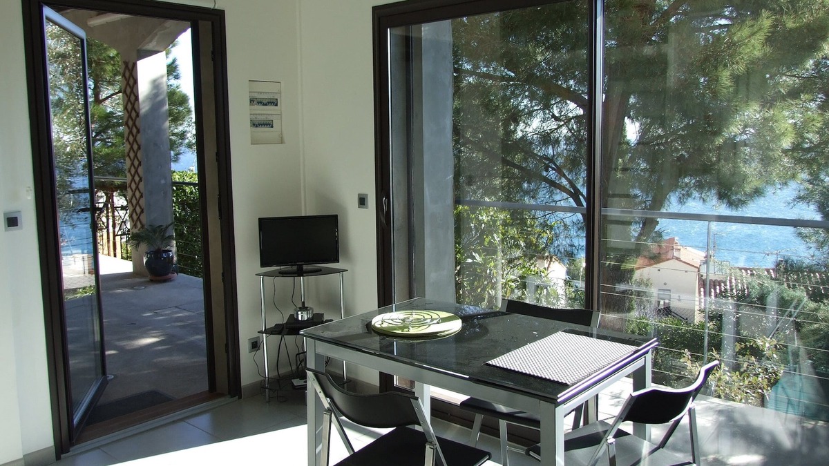Cerbere Apartment | FROM COLLIOURE TO CADAQUES
