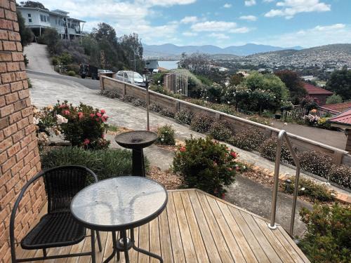 Howrah Apartment | Front apartment in Howrah with stunning views