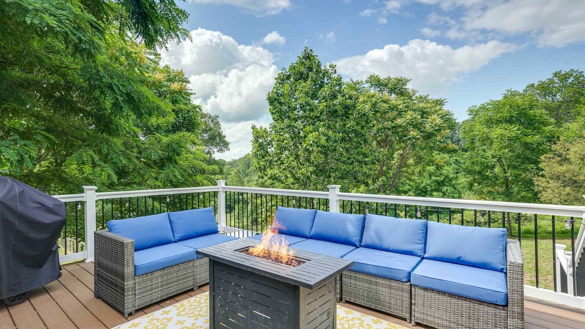 Front Royal Apartment | Front Royal Retreat on 3 Acres w/Mtn Views!