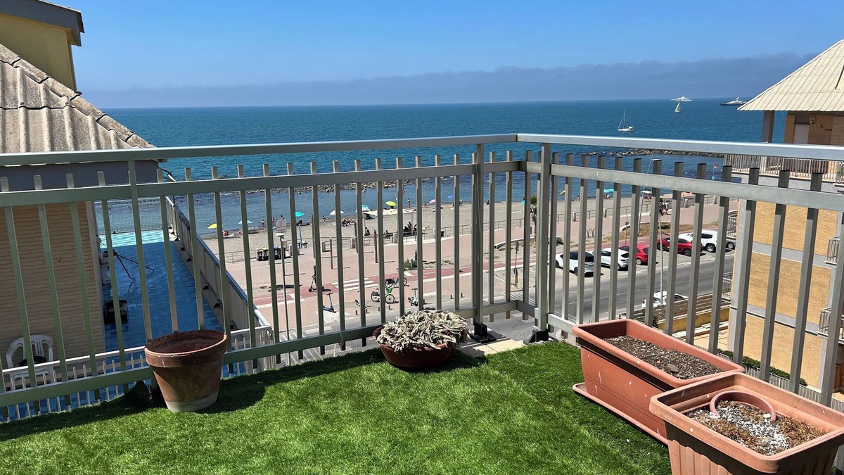 Lido di Ostia Apartment | FRONT SEA LUXURY