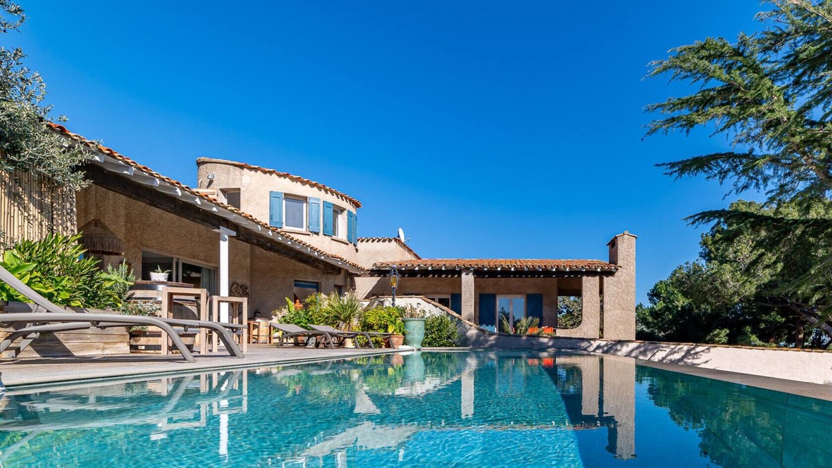 Frontignan Villa | Frontignan - Mas au milieu des Vignes - piscine