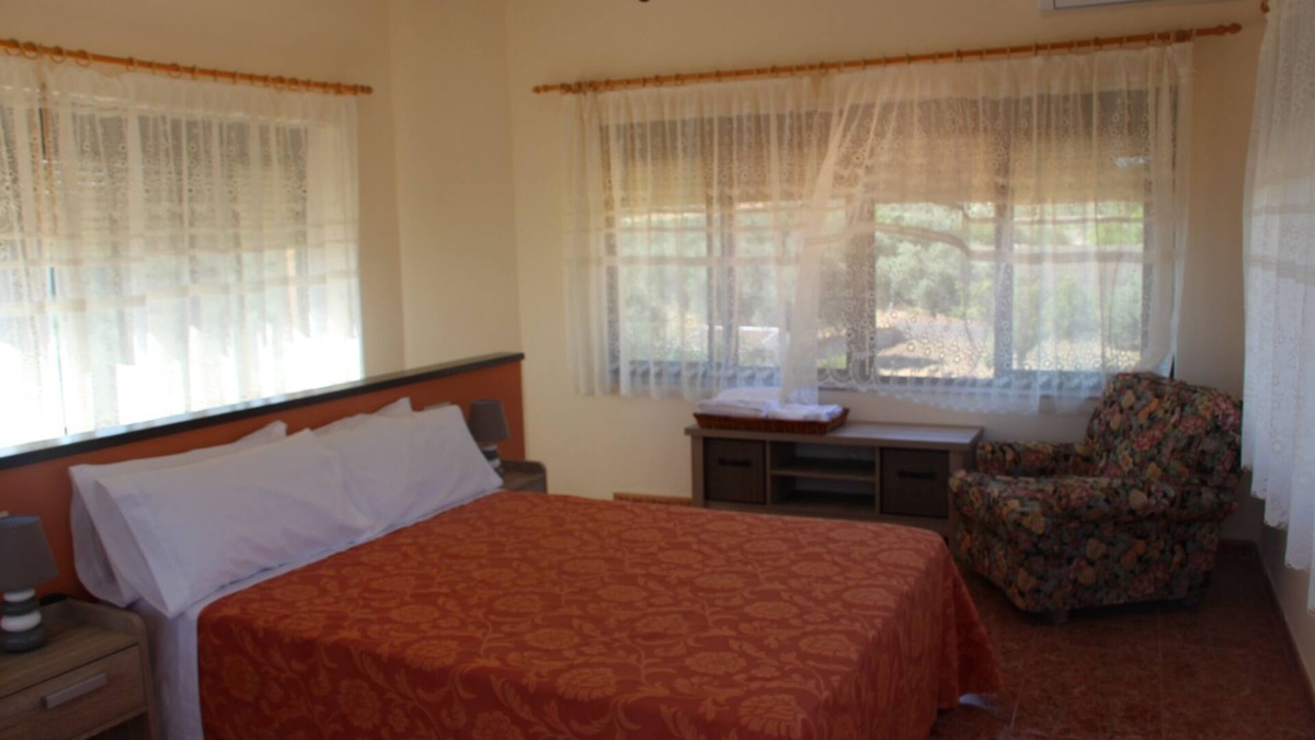 El Cristo del Espiritu Santo Cottage | Full rental of 6 to 15 people.