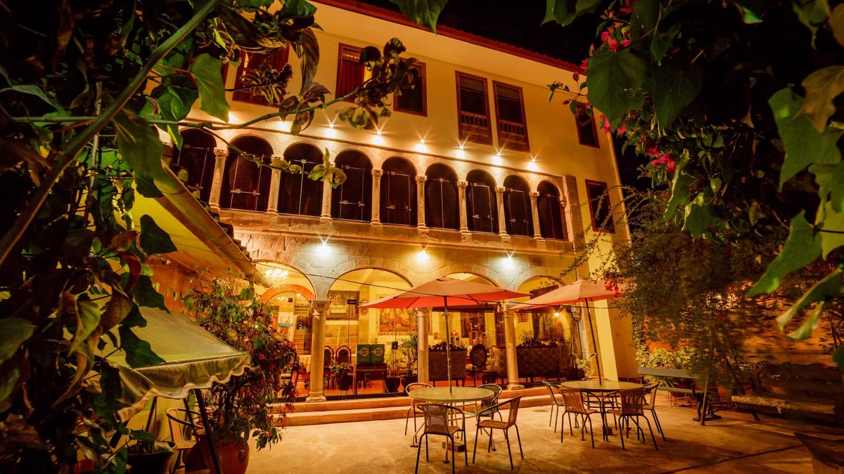 Los Jardines Hotel | Fuente de Agua Cusco Hotel