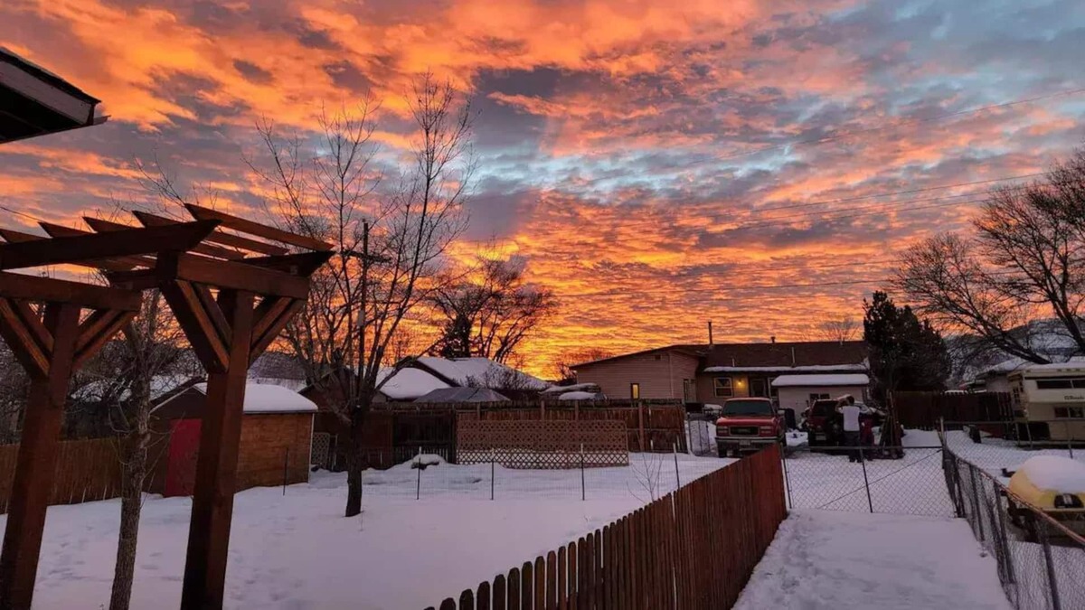 Rifle House | Full apartment, private lower level of bilevel house