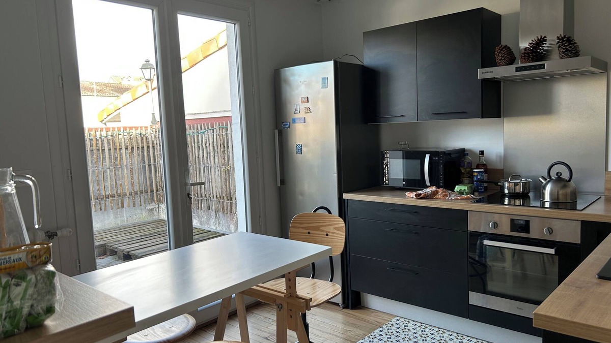 Agen Apartment | Full Appart/4 bedrooms, 4 bathrooms, Terrace, Garage, Baby Foot