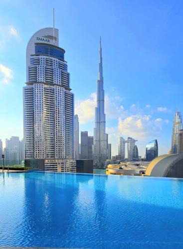 Downtown Dubai Apartment | Full Burj Khalifa & Fountain Views Attached to Dubai Mall