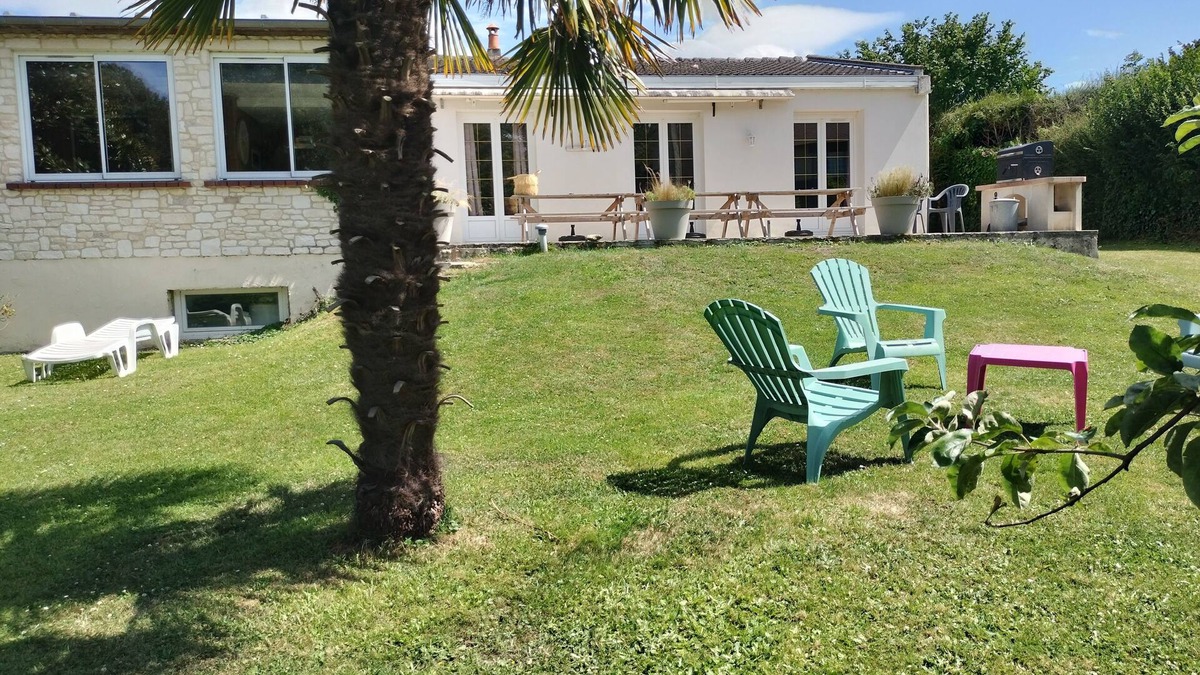 Gonneville-en-Auge House | FULL-FLOOR HOUSE, 5 MINUTES FROM THE SEA 16 people, 3-star tourism label.