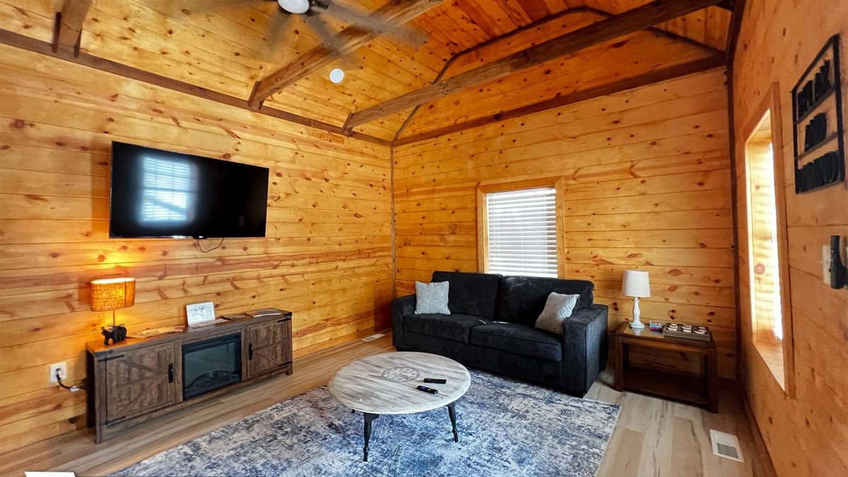 Rocky Top House | Full remodel No trailering to the Windrock, Norris Lake and Trails close by.