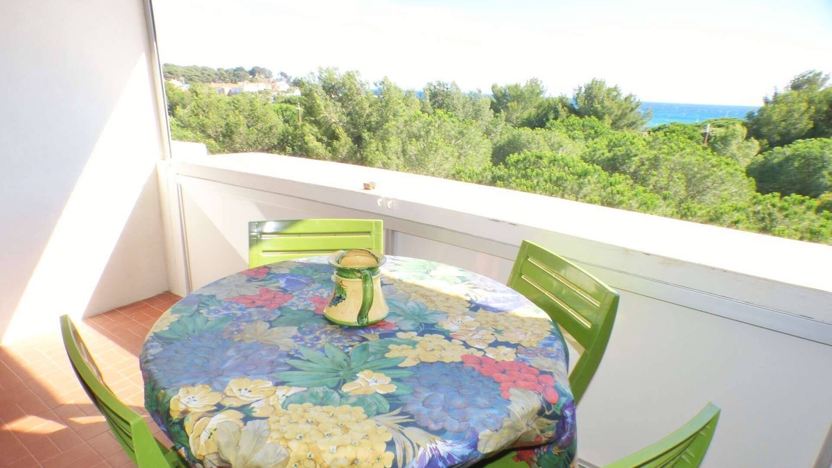 Les Sablettes Apartment | Full sea view, air conditioning, beach a stone's throw away, everything on foot