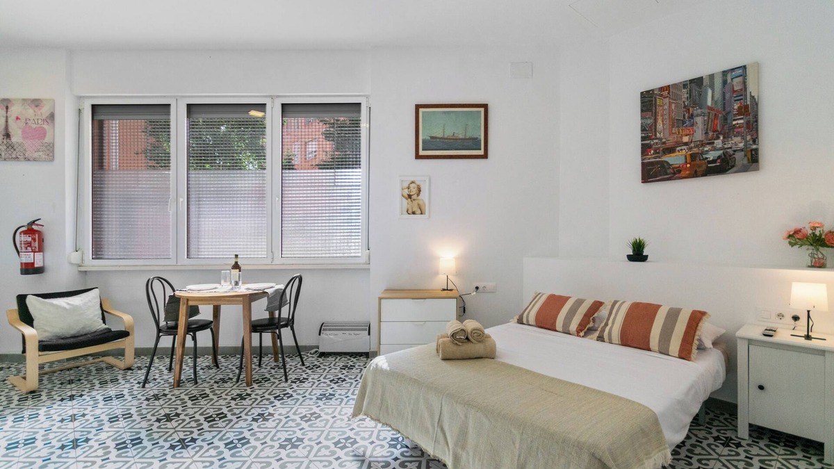 Sant Adria de Besos Apartment | Fully equipped studio, 15 minutes from downtown BCN, 8 min. walk from the beach